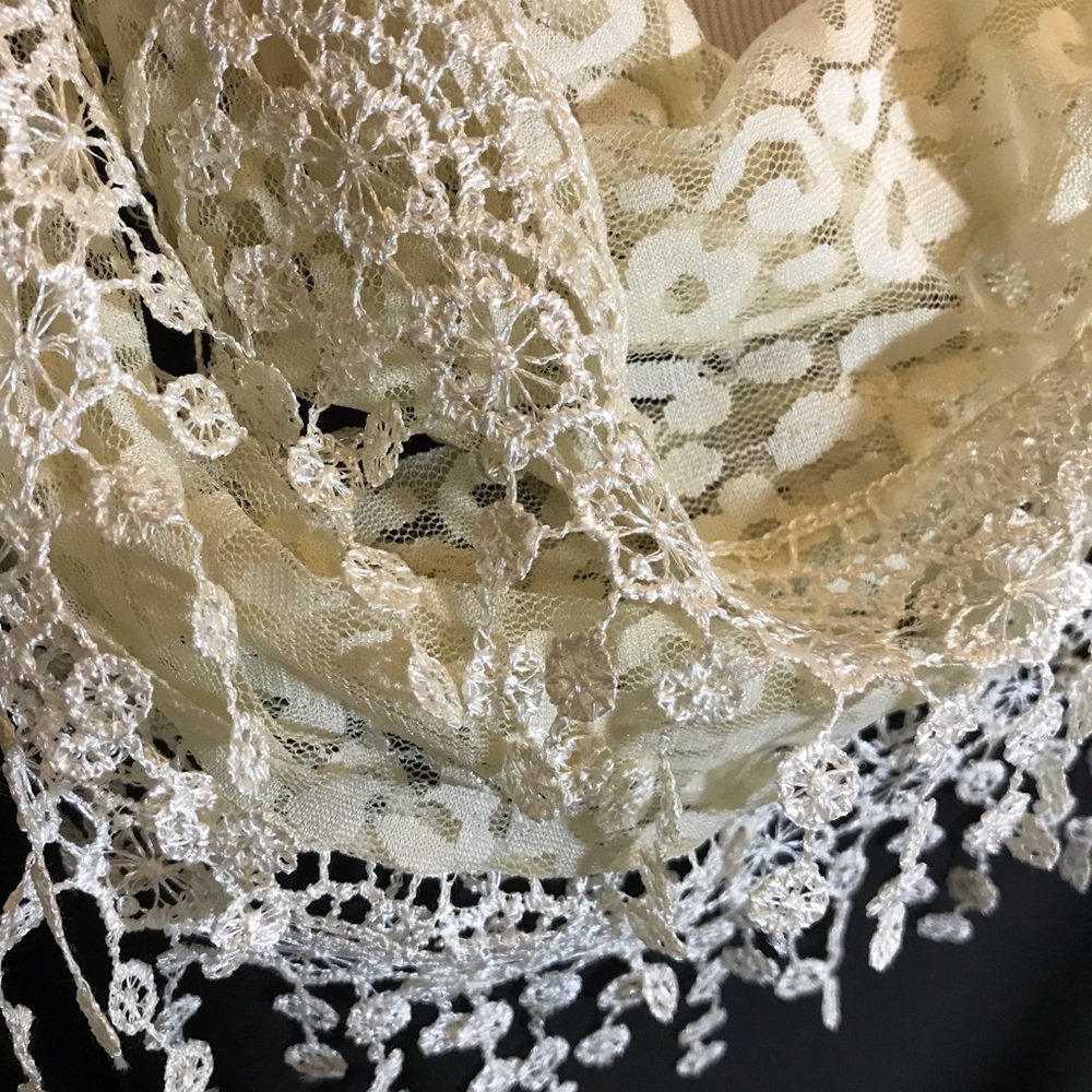 Cream Lacy Infinity Scarf - Picture 2 of 5